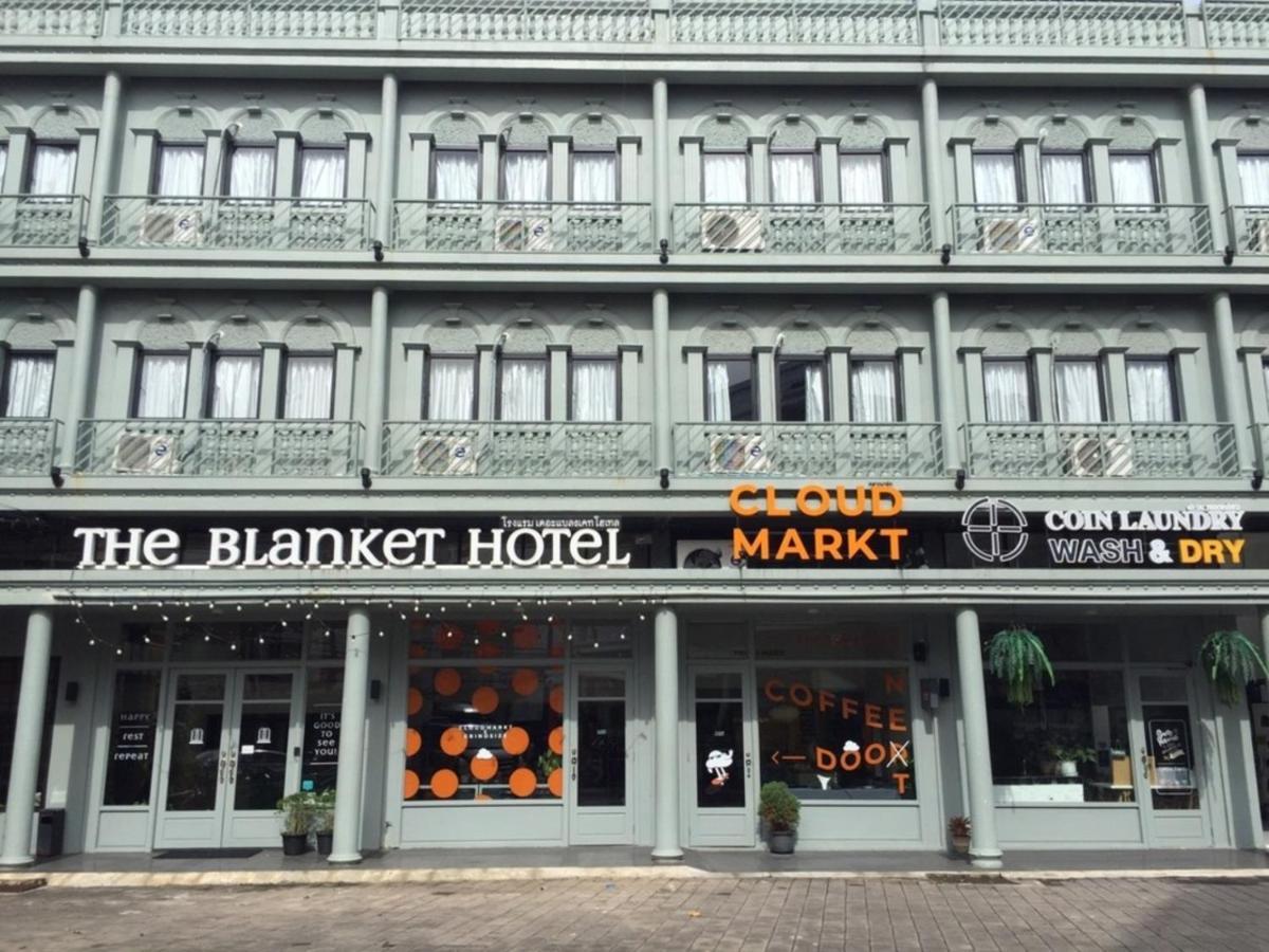The Blanket Hotel Phuket Old Town Exteriör bild